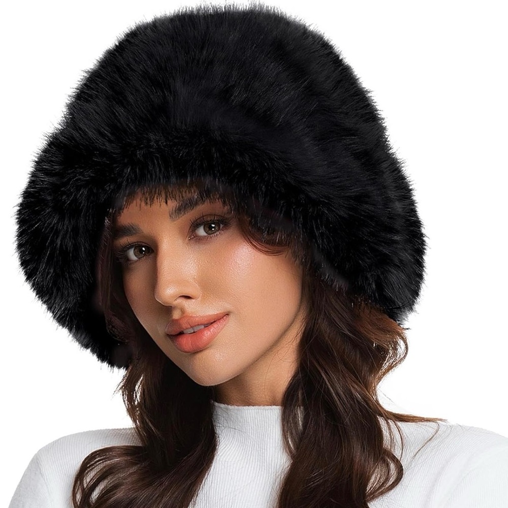 Black Faux Fur Winter Hat Women’s Soft Furry Bucket Cloche Cold Weather